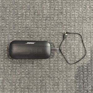 Bose SoundLink Flex Bluetooth Speaker (Black)